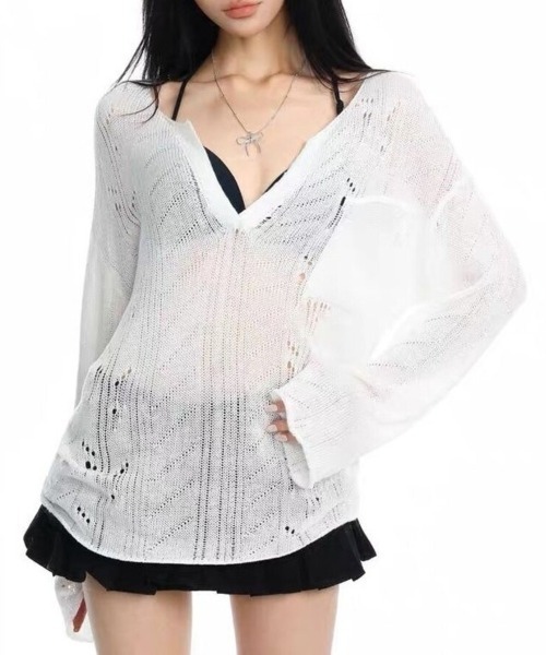 Beststore（ベストストア）の「シースルー ゆるダボ ニット トップス サマーニット クラッシュ加工 長袖（ニット/セーター・レディース・ネイビー/ホワイト・FREE）」の4枚目の写真