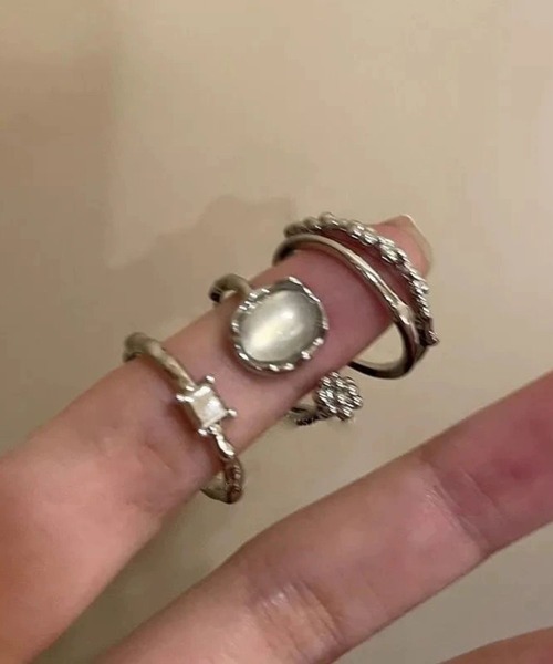 tunee(チュニー)の「【456879】アンティーク風リング3点セット(RZ)(リング・レディース・シルバー系1/シルバー系2・FREE)」の12枚目の写真