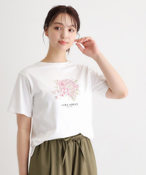 LAURA ASHLEY｜ローラアシュレイのトップス（花柄・ボタニカル柄）通販