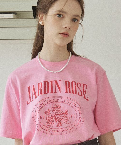 OURHOPE(アワーホープ)の「ジャデン ローズ Tシャツ - ピンク(Tシャツ/カットソー・レディース・PINK・FREE)」の1枚目の写真