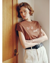 To b. by agnes b. | ＜To b. by agnes b.コラボ＞ロゴ フレンチスリーブ Tシャツ(Tシャツ/カットソー)