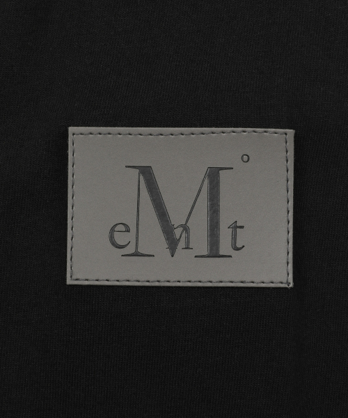 MUCENT(ムセント)の「リアムレザーパッチロングスリーブTシャツ(4カラー)(Tシャツ/カットソー・レディース・ブラック/ホワイト/ネイビー/ライトグレー・FREE)」の8枚目の写真