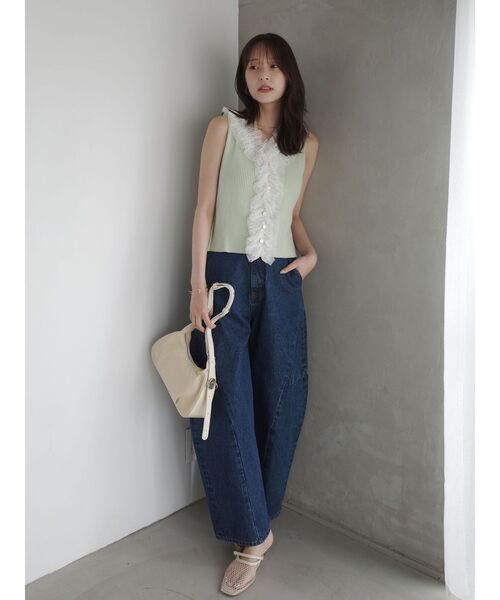 LAGUNAMOON（ラグナムーン）の「カーヴィラインデニムパンツ（デニムパンツ・レディース・グレー/ブルー・MEDIUM/SMALL）」の18枚目の写真