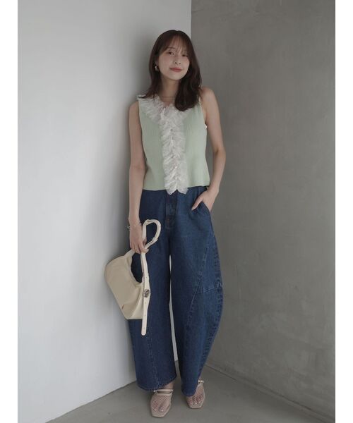 LAGUNAMOON（ラグナムーン）の「カーヴィラインデニムパンツ（デニムパンツ・レディース・グレー/ブルー・MEDIUM/SMALL）」の19枚目の写真
