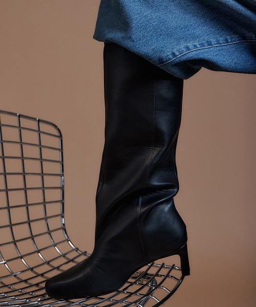 MAISON SPECIAL(メゾンスペシャル)の「Round-Toe Wide Long Boots/ラウンドトゥワイドロングブーツ(ブーツ・レディース・ゴールド/ダークブラウン/ブラック・38/36/37)」の2枚目の写真