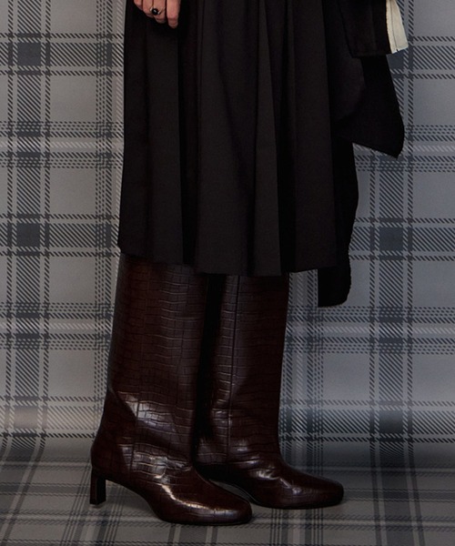 MAISON SPECIAL(メゾンスペシャル)の「Round-Toe Wide Long Boots/ラウンドトゥワイドロングブーツ(ブーツ・レディース・ゴールド/ダークブラウン/ブラック・38/36/37)」の17枚目の写真