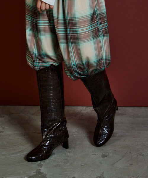 MAISON SPECIAL(メゾンスペシャル)の「Round-Toe Wide Long Boots/ラウンドトゥワイドロングブーツ(ブーツ・レディース・ゴールド/ダークブラウン/ブラック・38/36/37)」の18枚目の写真