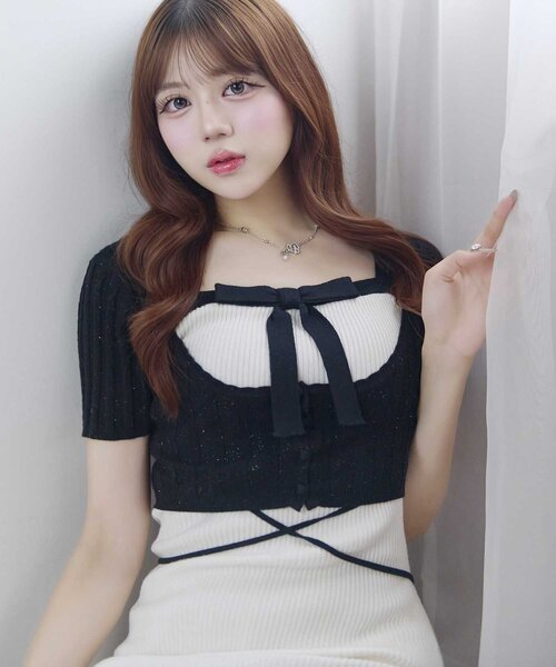 Belle Charme(ベルシャルム)の「【Belle Charme】Ribbon Rib Knit Onepiece(ワンピース・レディース・ベージュ/ブラック/オフホワイト・FREE)」の2枚目の写真