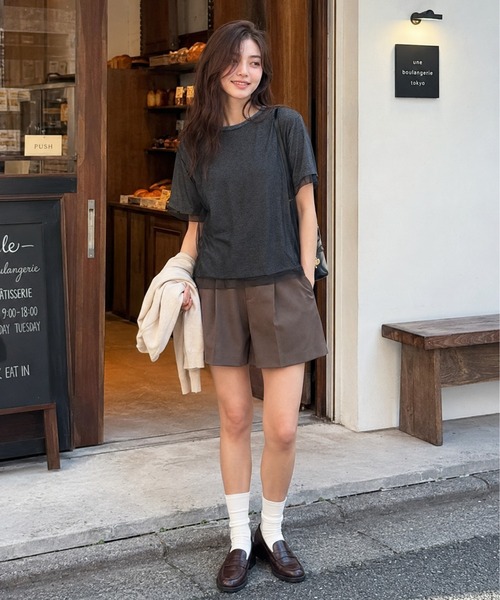 KONVINI（コンビニ）の「【KONVINI select】シアーチュールレイヤード半袖Tシャツ　オフィスカジュアル（Tシャツ/カットソー・レディース・グレー/ブラック/ホワイト・FREE）」の3枚目の写真