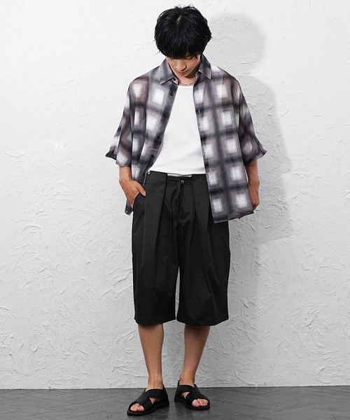 MinoriTY(マイノリティ)の「【MinoriTY】デザインタックワイドショーツ メンズ 夏服 ユニセックス ハーフパンツ(その他パンツ・メンズ・ブラック/カーキ/ベージュ・L/M)」の7枚目の写真