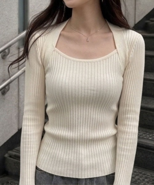 Jasmine Grandiflorum(ジャスミングランディフローラム)の「【Jasmine】スクエアネックフェイクレイヤードリブニット(ニット/セーター・レディース・ベージュ/グレー・FREE)」の11枚目の写真