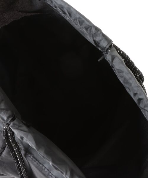 B.I.D.(ビーアイディー)の「《THRASHER》 Knapsack(バックパック/リュック・メンズ・ブラック×ホワイト・FREE)」の4枚目の写真