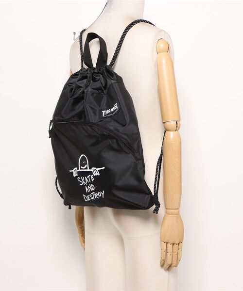B.I.D.(ビーアイディー)の「《THRASHER》 Knapsack(バックパック/リュック・メンズ・ブラック×ホワイト・FREE)」の6枚目の写真