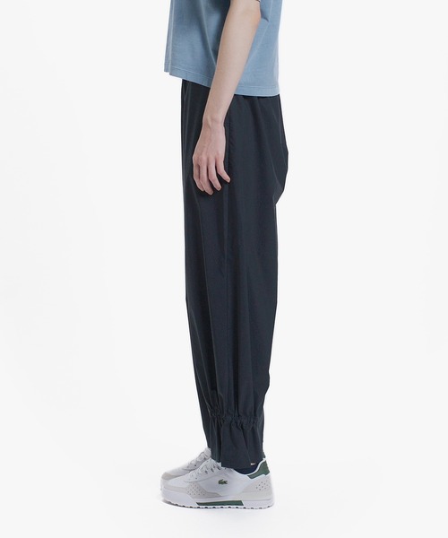 LACOSTE(ラコステ)の「裾ギャザーストレッチワイドパンツ(その他パンツ・レディース・ベージュ・34/36/40)」の7枚目の写真