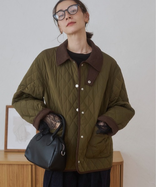 ANGIE(アンジー)の「配色コーデュロイ襟 キルティングジャケット / スタンドカラー2WAYブルゾン / 秋服 / 冬服(ダウンジャケット/コート・レディース・ライトベージュ/ブラック/オリーブ・FREE)」の13枚目の写真