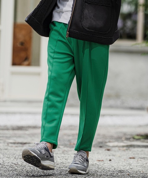 CAMBIO(カンビオ)の「mp15397- Double Knit Pinched Tuck Jogger Pants タックジョガーパンツ(CAM26AW-013)(その他パンツ・メンズ・グリーン/ミックスグレー/ブラック・L/M/S)」の3枚目の写真