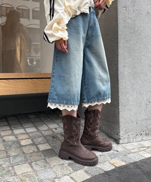 w closet(ダブルクローゼット)の「レースデニムハーフパンツ(デニムパンツ・レディース・ブルー/ブラック・FREE)」の8枚目の写真