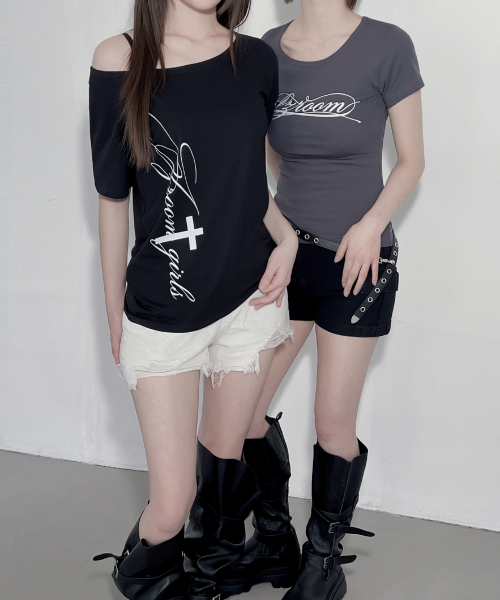 IZROOM（イズルーム）の「ガールズボートネック半袖Tシャツ（ブラック）（Tシャツ/カットソー・レディース・その他・FREE）」の4枚目の写真