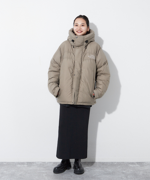 THE NORTH FACE(ザノースフェイス)の「《追加》【THE NORTH FACE】 Alteration Baffs Jacket ダウンジャケット(ダウンジャケット/コート・レディース・ブラック/ベージュ・SMALL/X-SMALL)」の4枚目の写真