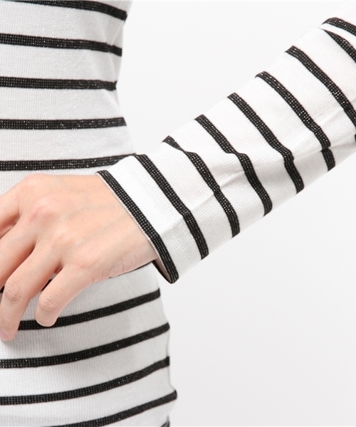 REAL CUBE（リアルキューブ）の「REAL CUBEmade in JAPAN煌めきボーダータートルニット（ニット/セーター・レディース・ホワイト×ブラック/ホワイト系その他/ホワイト×グレー・M/L）」の7枚目の写真