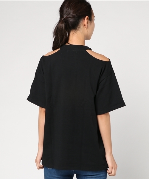 MURUA(ムルーア)の「ショルダーカッティング Tシャツ(Tシャツ/カットソー・レディース・ブラック/カーキ/ホワイト・FREE)」の10枚目の写真