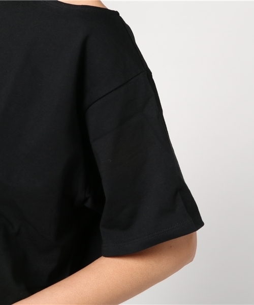 MURUA(ムルーア)の「ショルダーカッティング Tシャツ(Tシャツ/カットソー・レディース・ブラック/カーキ/ホワイト・FREE)」の4枚目の写真