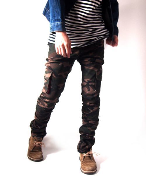 BEATJIVE（ビートジャイブ）の「スリムスキニーシルエットサイドギャザーシャーリングカーゴパンツ メンズ（カーゴパンツ・メンズ・ベージュ/カーキ/インディゴブルー/グリーン系カモフラージュ/ブラック・2/3/4）」の5枚目の写真