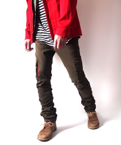 BEATJIVE（ビートジャイブ）の「スリムスキニーシルエットサイドギャザーシャーリングカーゴパンツ メンズ（カーゴパンツ・メンズ・ベージュ/カーキ/インディゴブルー/グリーン系カモフラージュ/ブラック・2/3/4）」の6枚目の写真