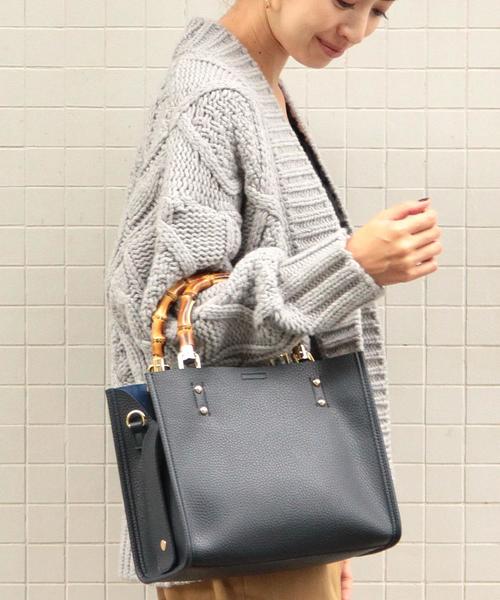 BEAUTY&YOUTH UNITED ARROWS(ビューティーアンドユースユナイテッドアローズ)の「BY∴ フェイクレザースクエアバンブーハンドルバッグ ◆(トートバッグ・レディース・ブラック/ダークグリーン/ネイビー・FREE)」の3枚目の写真