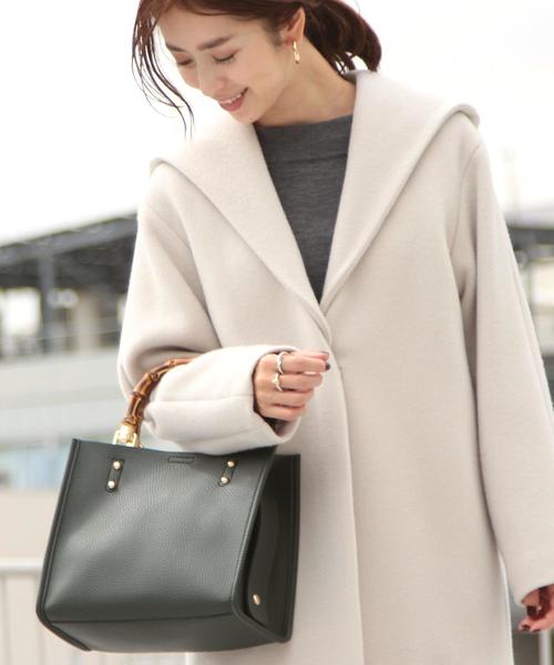 BEAUTY&YOUTH UNITED ARROWS(ビューティーアンドユースユナイテッドアローズ)の「BY∴ フェイクレザースクエアバンブーハンドルバッグ ◆(トートバッグ・レディース・ブラック/ダークグリーン/ネイビー・FREE)」の6枚目の写真