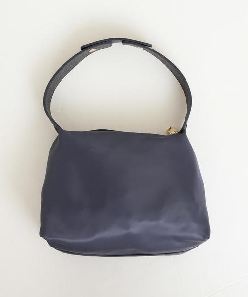 BEAUTY&YOUTH UNITED ARROWS(ビューティーアンドユースユナイテッドアローズ)の「BY∴ フェイクレザースクエアバンブーハンドルバッグ ◆(トートバッグ・レディース・ブラック/ダークグリーン/ネイビー・FREE)」の9枚目の写真