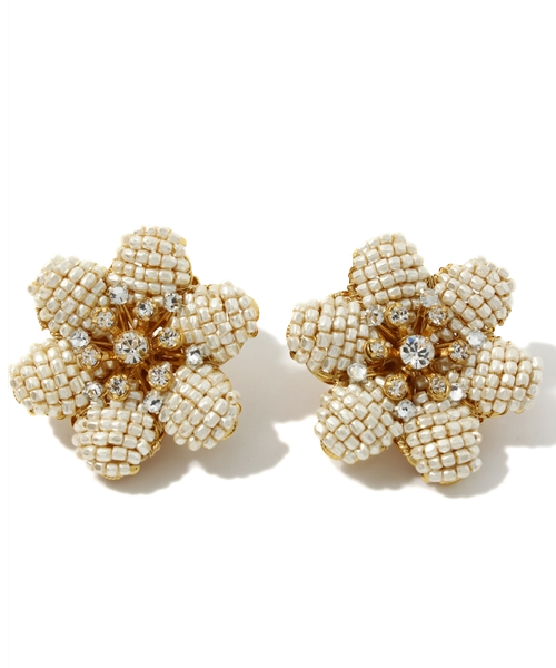 bpr BEAMS Women's（ビーピーアール　ビームス）の「MIRIAM HASKELL for BEAMS / 別注 パールフラワー イヤリング（イヤリング・レディース・ホワイト・ONE SIZE）」の6枚目の写真