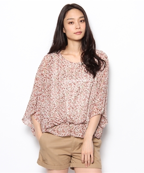 ROPE' PICNIC(ロペピクニック)の「【2WAY】フラワープリント肩リボンブラウス(シャツ/ブラウス・レディース・ピンク/オフホワイト/ネイビー・38)」の3枚目の写真