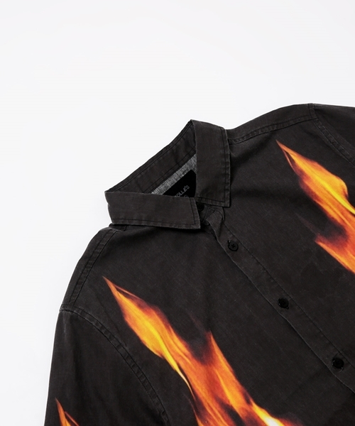 ROLLA'S（ローラス）の「ROLLA'S：BON　SHIRT　FIRE（シャツ/ブラウス・メンズ・ブラック・S/M/XS）」の4枚目の写真