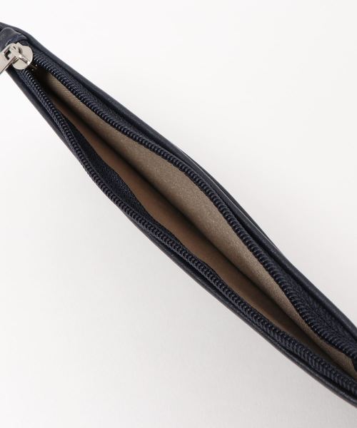 NATURAL BEAUTY BASIC（ナチュラルビューティーベーシック）の「パーソナルウォレットショルダー（ショルダーバッグ・レディース・ネイビー/オフホワイト/オレンジ/キャメル・ﾌﾘ-）」の13枚目の写真