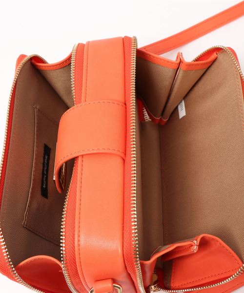 NATURAL BEAUTY BASIC（ナチュラルビューティーベーシック）の「パーソナルウォレットショルダー（ショルダーバッグ・レディース・ネイビー/オフホワイト/オレンジ/キャメル・ﾌﾘ-）」の8枚目の写真
