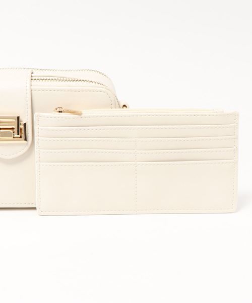 NATURAL BEAUTY BASIC（ナチュラルビューティーベーシック）の「パーソナルウォレットショルダー（ショルダーバッグ・レディース・ネイビー/オフホワイト/オレンジ/キャメル・ﾌﾘ-）」の12枚目の写真