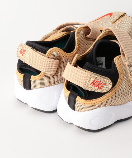 NIKE（ナイキ）の「＜NIKE（ナイキ）＞WOMENS AIR RIFT メタルエアリフト（スニーカー・レディース・シルバー/ゴールド・25cm/24cm/23cm/26cm）」の9枚目の写真