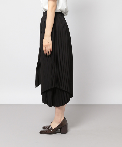 PAGEBOY（ページボーイ）の「ラッププリーツレイヤースカート（スカート・レディース・ブラック/グレイッシュベージュ・FREE）」の7枚目の写真