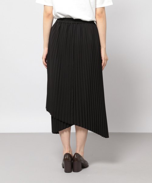 PAGEBOY（ページボーイ）の「ラッププリーツレイヤースカート（スカート・レディース・ブラック/グレイッシュベージュ・FREE）」の8枚目の写真