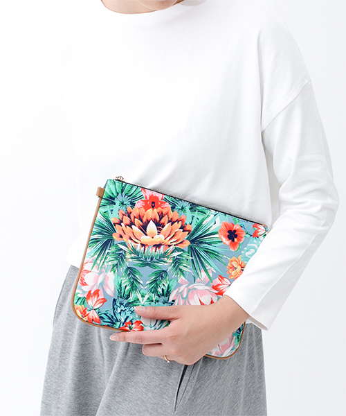 NANO universe（ナノユニバース）の「リゾート柄クラッチ 3点セット（クラッチバッグ・レディース・ブラウン/ベージュ/ブルー・FREE）」の21枚目の写真