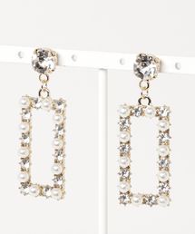 Swankiss�i�X�����L�X�j�́uSK square bijou pierce�i�s�A�X�i�����p�j�j�v