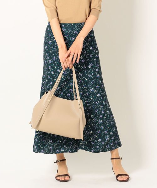 MARCO BIANCHINI(マルコビアンチーニ)の「MARCO BIANCHINI:スタッズトート◇(トートバッグ・レディース・ブラック/ベージュ・ONE SIZE)」の15枚目の写真