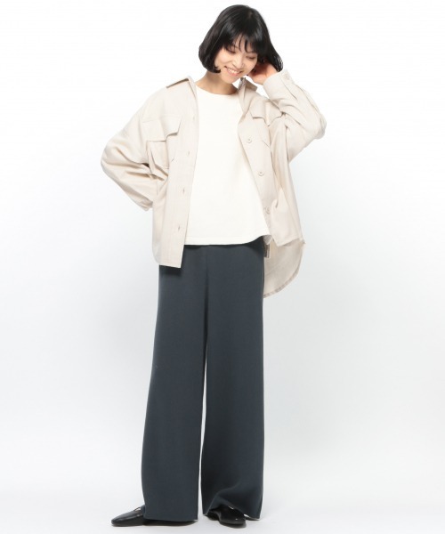 LAKOLE(ラコレ)の「コットンネルオーバーサイズシャツ / LAKOLE(シャツ/ブラウス・レディース・ライトグレー/カーキ/アイボリー・SMALL/MEDIUM)」の10枚目の写真