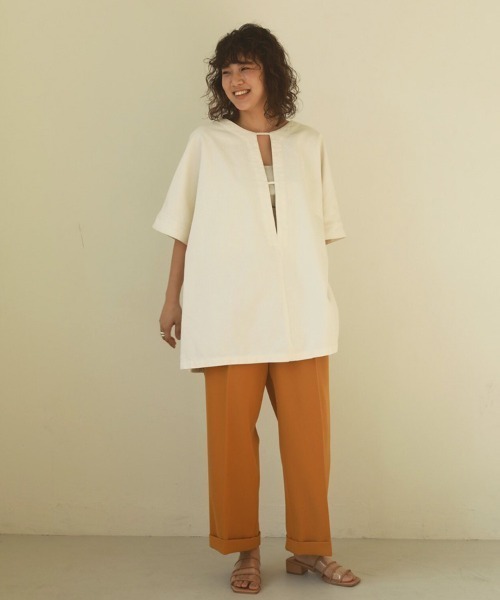 美品 todayful トゥデイフル タックツイルトラウザース　38 TODAYFUL（トゥデイフル）の「ツイルタックトラウザース（その他パンツ