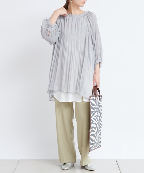 DouDou（ドゥドゥ）の「マジョリカバックリボンチュニックブラウス（シャツ/ブラウス・レディース・ライトグレー/ブラック/オフホワイト・FREE）」の15枚目の写真