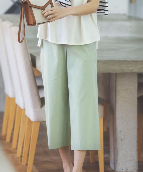 J.PRESS Ladies（J.プレス レディス）の「【シワになりにくい】コットンフィッティーシャーク ワイドパンツ（その他パンツ・レディース・ベージュ系/ネイビー系/ダルブルー系/ライトグレー/ライトグリーン系/ブラウン・S/XXS/XS）」の4枚目の写真