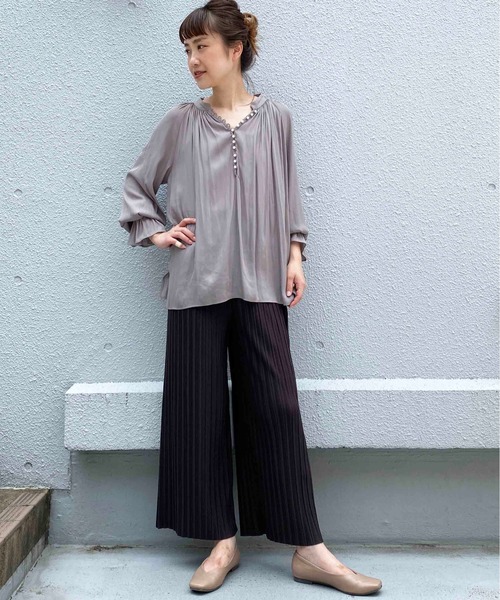 PICCIN（ピッチン）の「ナロープリーツパンツ（その他パンツ・レディース・チャコールグレー/ブラック/ブラウン・M）」の6枚目の写真