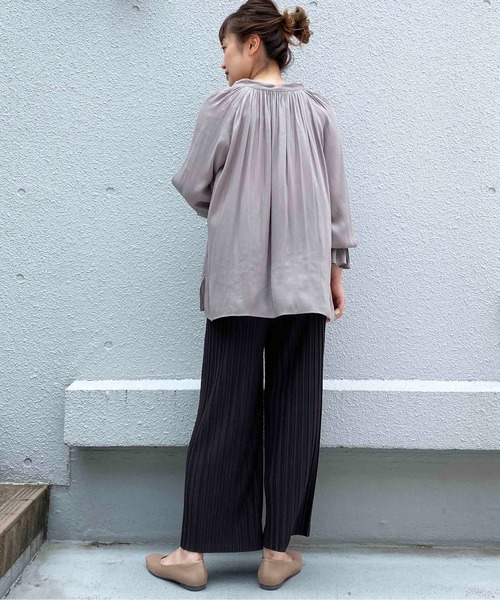 PICCIN（ピッチン）の「ナロープリーツパンツ（その他パンツ・レディース・チャコールグレー/ブラック/ブラウン・M）」の8枚目の写真