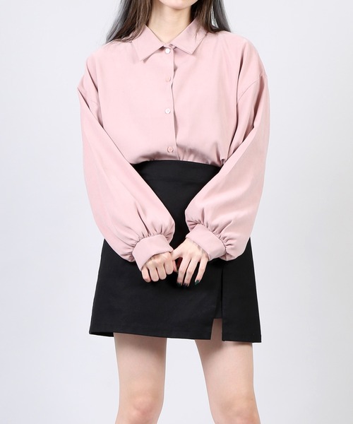 DING（ディング）の「DING/ボリューム袖シャツ（シャツ/ブラウス・レディース・ブラック/ベージュ/ピンク/ホワイト・FREE）」の4枚目の写真